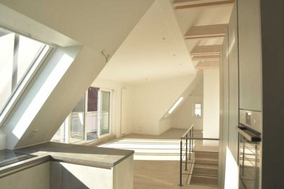 Stadtwohnung mit Loft-Charakter und Balkon
