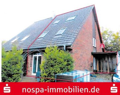 Im Rahmen der Zwangsversteigerung: Doppelhaushälfte in Wees!