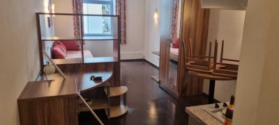 Stilvolle, gepflegte 1-Zimmer-Wohnung mit Einbauküche in Bamberg