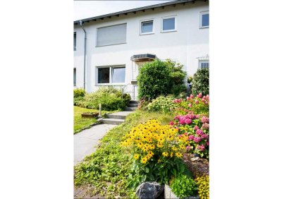 Familienfreundliches Reihenmittelhaus in bester Lage von Aachen Brand