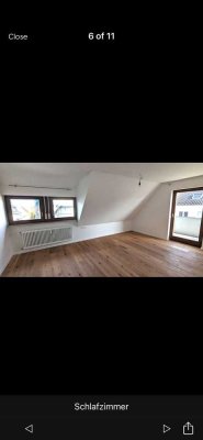 Modernisierte und großzügige Wohnung mit Balkon und Einbauküche in super Lage von Rutesheim