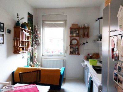 Nette, kleine 1-Zimmer-Altbauwohnung in KA-Südweststadt!