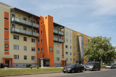 Sanierte 3-Raum-Wohnung mit Dusche und Balkon
