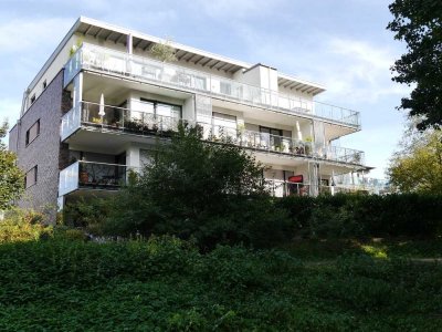 3-Zimmer Panoramawohnung mit Balkon und Wupperblick - Helles Penthouse mit Traumaussicht