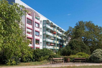 2-Raum-Wohnung mit verglastem Balkon