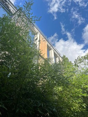 ATELIERHAUS in ruhiger, grüner Lage in Mitte - reserviert