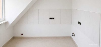 3 Zimmer Dachgeschoßwohnung - Erstbezug nach Sanierung