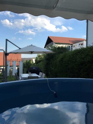 Geschmackvolle 3-Zimmer-Erdgeschosswohnung mit Balkon, Terrasse und Garten