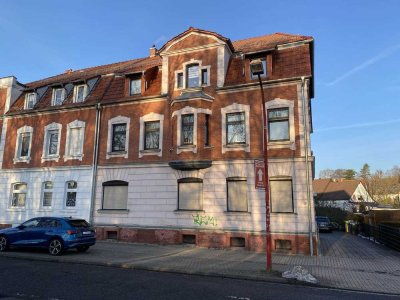 Über wenige Stufen in Ihr neues Zuhause