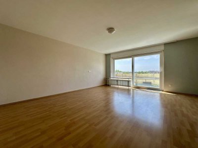 Großzügige 2-Zimmer-Wohnung mit zwei Balkonen, Stellplatz und Keller!