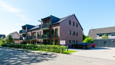 Neuwertige 3-Zimmer-Dachgeschosswohnung in zentraler Lage von Rastede mit Blick ins Grüne