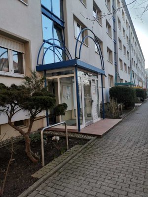 2-Zimmer Wohnung in ruhiger Lage in Halle (Saale) zu verkaufen