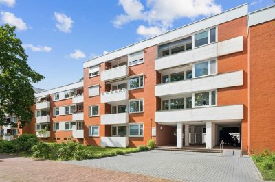 Wohnen im grünen Norden Hannovers: 4-Zimmer-Wohnung mit Süd-Balkon