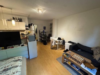 Kleine Einzimmerwohnung im 13. Bezirk