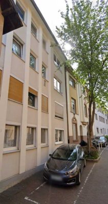 Neue Dreizimmerwohnung mit Balkon