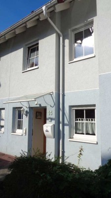 Wunderschönes Reihenhaus in Bickenbacher Feldrandlage provisionsfrei von Privat zu verkaufen
