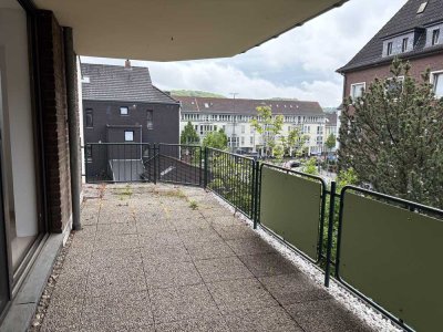 3-Zimmer mit großem Balkon in Gerresheim