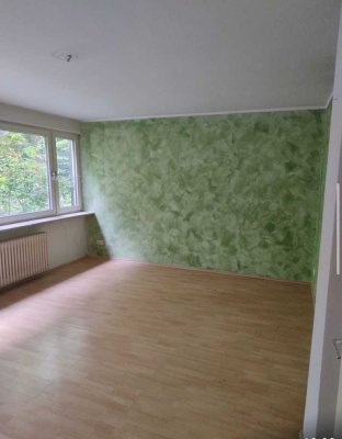 2 Zimmer im Erdgeschoss *Wanner Str. 185*