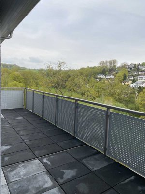 Neubau mit EBK und Balkon: exklusive 3-Zimmer-Wohnung in Marburg