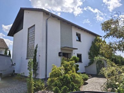 Freistehendes Einfamilienhaus in Haibach!