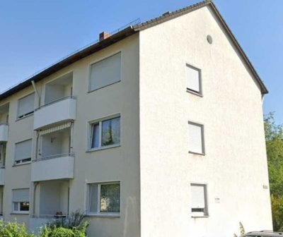 Geschmackvolle, modernisierte 2-Zimmer-Wohnung mit Balkon und Einbauküche in Gütersloh