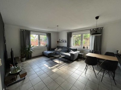 Gepflegte 2 Zimmer Wohnung mit Stellplatz und Terrasse