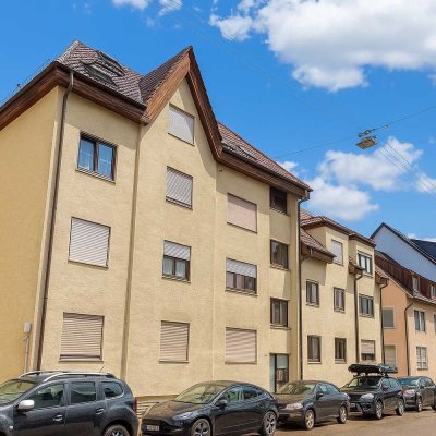 4,5-Zimmer-Wohnung mit 2xTiefgarage und Balkon