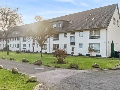 Solide Kapitalanlage: Vermietete 2,5-Zimmer-Dachgeschosswohnung in Hamburg-Niendorf