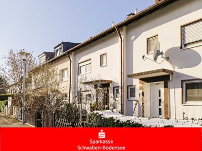 Kompaktes Reihenmittelhaus mit Garage