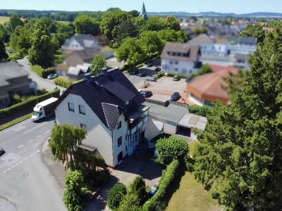 Großes Potenzial auf ca. 345 m² unter einem Dach: Wohnen, Spielen & Bauen