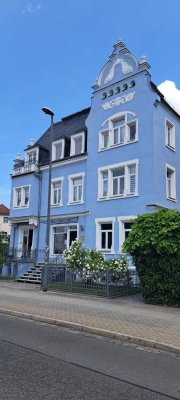 Hübsche 3 Raum Wohnung -Nähe Elbepark- sucht neuen Mieter.