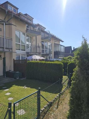 +++ 1-Zi.-EG-Whg. mit Gartenanteil, EBK und TG-Stellplatz +++