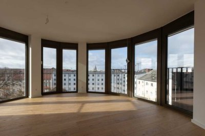 * Spektakuläres Luxus-Wohnen über den Dächern von München - ERSTBEZUG nach Kernsanierung *