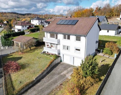 Willkommen daheim! Zweifamilienhaus mit Garten