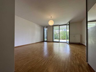 Schönes helles 1 Zimmer-Appartement mit Terrasse, Garten
