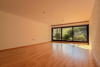 Traumhafte Terrassenwohnung mit sonnigem Garten und Stellplatz