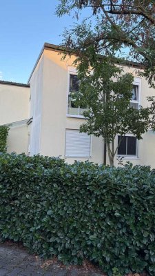 gepflegtes Reihenmittelhaus in Dessau-Kochstedt zu verkaufen