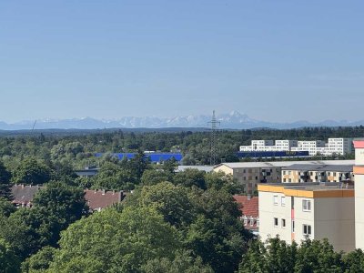 Exklusive Dachgeschosswohnung mit 2 Terrassen & Bergblick - Erstbezug nach Sanierung