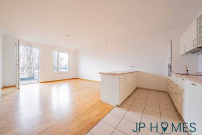 Dahmeblick und Wasserzugang: 2-Zimmer-Wohnung mit Aufzug und Südbalkon