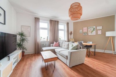 Großzügige Altbauwohnung mit moderner Ausstattung und Gemeinschaftsgarten