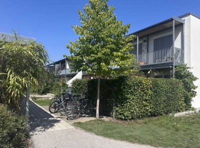 Sonnige & ruhige Terrassenwohnung mit privatem Garten: KFW40+, EBK, TG + Wallbox, Prinz-Eugen-Park