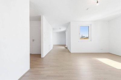 SOLEY - Superhelle Dachgeschosswohnung mit Rundumblick