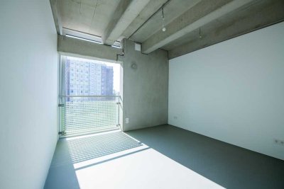 Willkommen zuhause: Wohnen auf zwei Ebenen mit viel Raum, Einbauküche und Terrasse