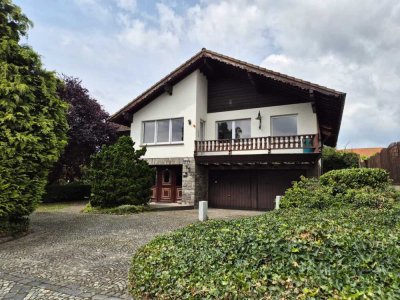 Charmantes Einfamilienhaus für Nato-Familie mit rustikaler Einrichtung...