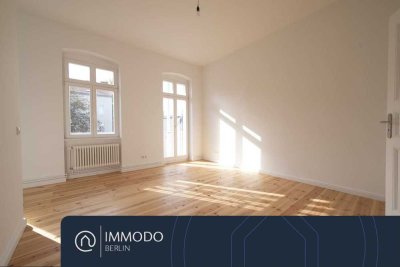 ✨Lichtdurchflutete Altbauwohnung mit 5,5 Zi, Südbalkon, 2 Bädern & orig. Dielenboden im Weitlingkiez