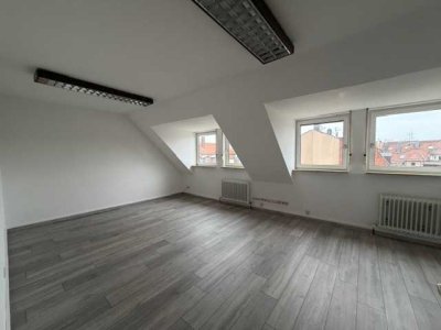 Renditeobjekt! Wohn- und Geschäftshaus, in guter Lage, 90419 Nürnberg-Johannis
