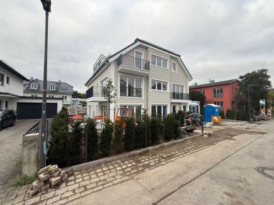 NEUBAU!!! Stilvolle 3-Zi.-Wohnung mit EBK und TG
