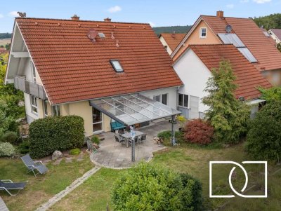Idyllische Lage! Energieeffizientes Einfamilienhaus mit Terrasse, Balkon und optimaler Anbindung