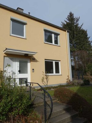 Modernisiertes Reiheneckhaus in bevorzugter Lage in Brühl