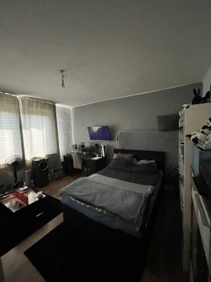 Wohnen in zentraler Lage! 1-Zimmer Single-Wohnung